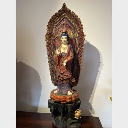 Buddha statuer s�t af tre