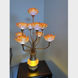 Lotus lampe s�lges som par (2 stk)