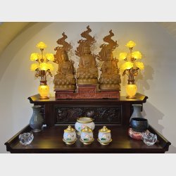 Lotus lampe s�lges som par (2 stk)