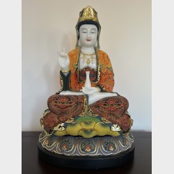 Buddha statue bemalet Jade