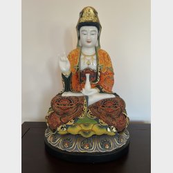 Buddha statue bemalet Jade